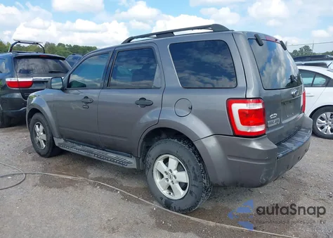 2009 Ford Escape Xlt из США, поврежденный, VIN 1FMCU03799KA88280